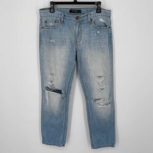 Levi's 513 Boyfriend Jeans Junior Sz 9 M Faded Distressed Light Wash Cotton Blue